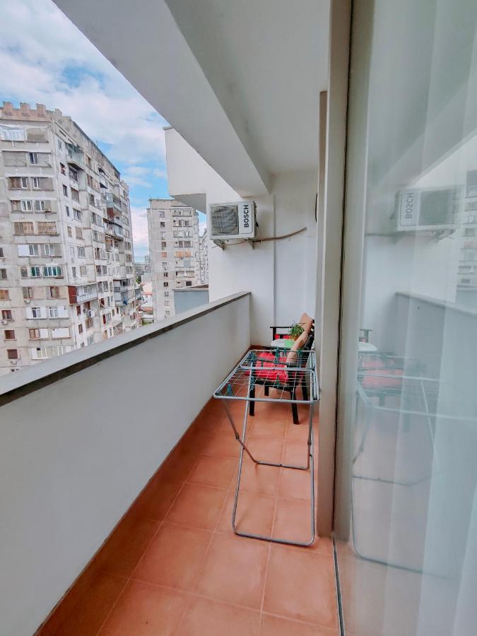 Tbilisi Apartment Tennis Court المظهر الخارجي الصورة
