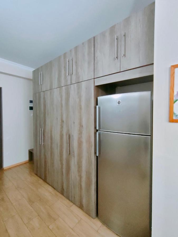 Tbilisi Apartment Tennis Court المظهر الخارجي الصورة